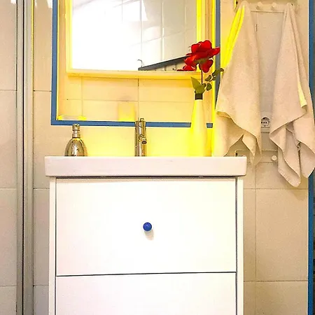 3 Bedroom Next To Airport & La Sagrada Familia Metro And Fc Barcelona Stadium L'Hospitalet de Llobregat